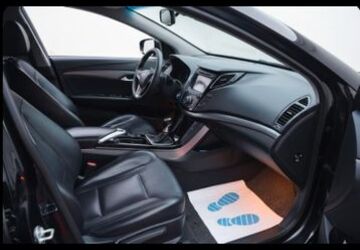 Hyundai i40 128.000 km 7.500 &euro; Heilbronn 74074