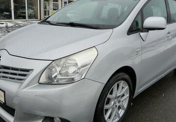 Toyota Verso 210.460 km 4.199 &euro; Oberviechtach 92526