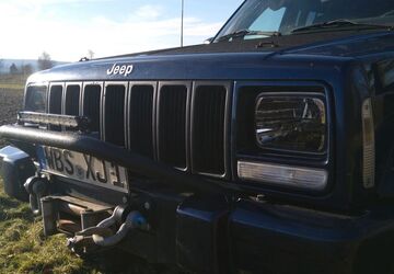 Jeep Cherokee 299.000 km 10.299 &euro; Leinefelde-Worbis 37327