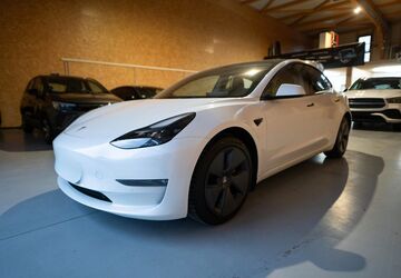 Tesla Model 3 79.000 km 26.900 &euro; Gersthofen 86368
