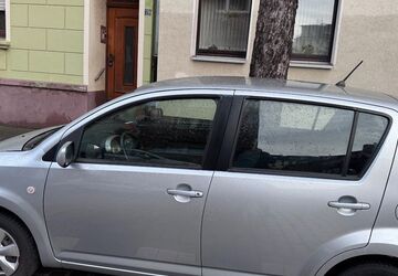 Daihatsu Sirion 136.642 km 2.300 &euro; Duisburg 47137