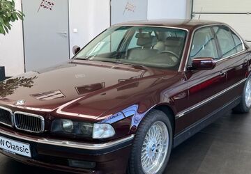 BMW 750 100.800 km 24.900 &euro; Stade 21684