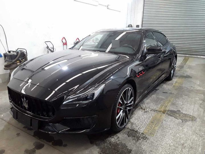 Maserati Quattroporte 40.000 km 105.999 &euro; Miesbach 83714