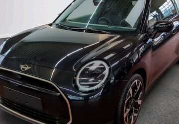 Mini Cooper E 2.088 km 29.468 &euro; 