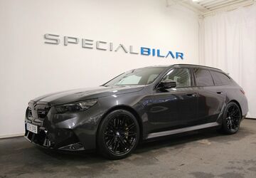 BMW M5 7.000 km 139.000 &euro; hisings kärra 425 3