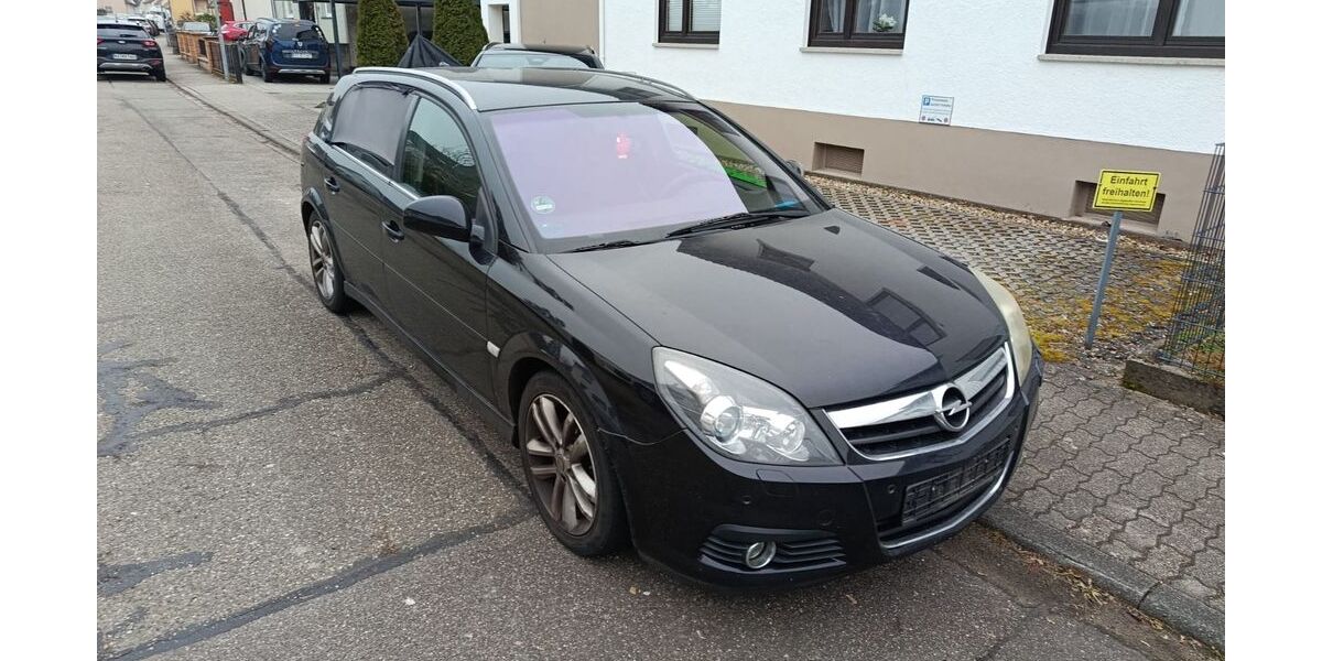 Opel Signum 225.000 km 600 &euro; Karlsruhe 76189