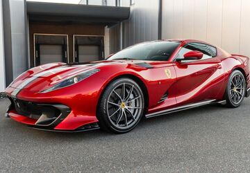 Ferrari 812 10.450 km 1.549.950 &euro; Woerden 