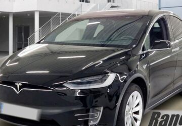 Tesla Model X 93.650 km 37.700 &euro; Schöningen 38364