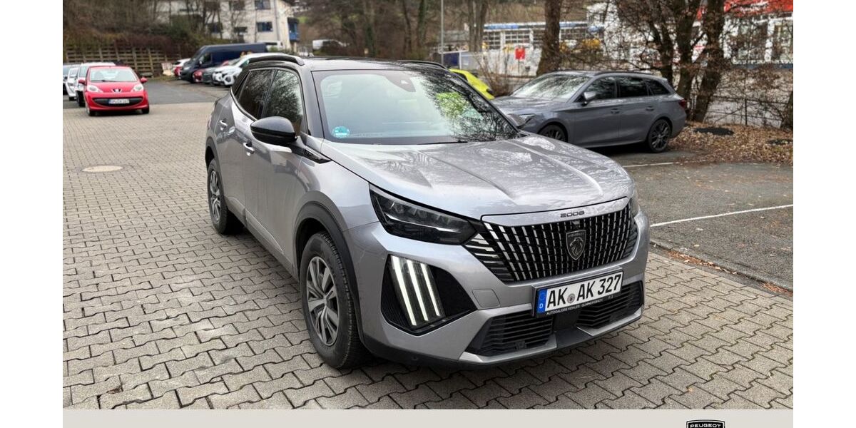 Peugeot 2008 10.000 km 33.850 &euro; Gummersbach 51645