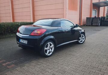 Opel Tigra 132.000 km 3.200 &euro; Cloppenburg 49661