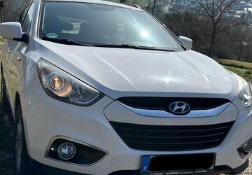 Hyundai ix35 88.000 km 8.900 &euro; Eberdingen 71735