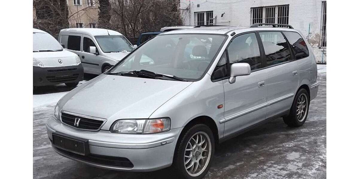 Honda Shuttle 231.800 km 2.450 &euro; Berlin 13409