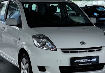 Daihatsu Sirion 102.500 km 1.999 &euro; Wiesloch 69168