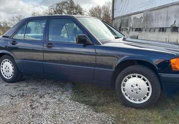 Mercedes-Benz 190 295.000 km 8.700 &euro; Wolpertshausen 74549