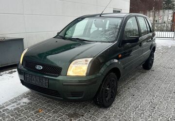 Ford Fusion 140.500 km 2.200 &euro; Lage 32791