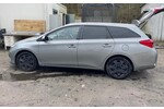 Toyota Auris Touring 155.000 km 7.300 &euro; Siegen 57072