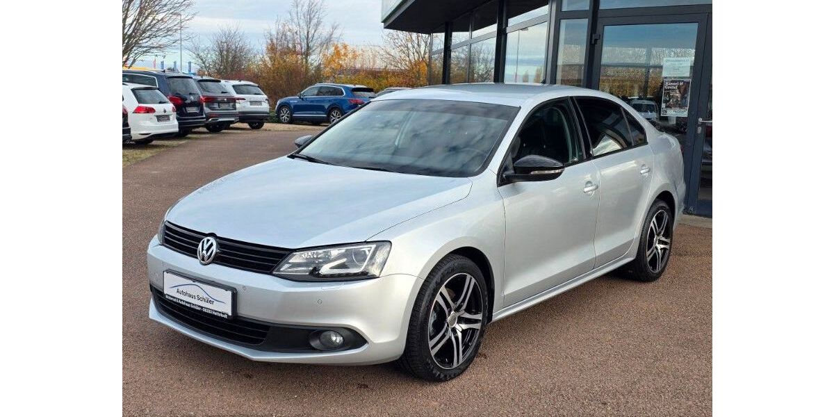 VW Jetta 123.814 km 11.990 &euro; Hettstedt OT Walbeck 06333