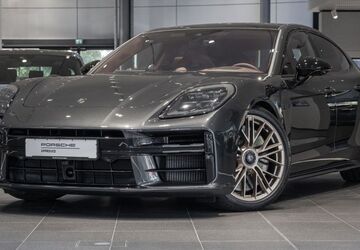 Porsche Panamera 4.969 km 231.890 &euro; Lübeck 23560