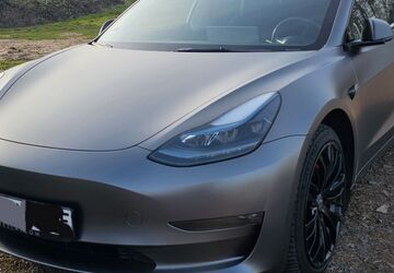 Tesla Model 3 47.852 km 35.500 &euro; Dietzenbach 63128