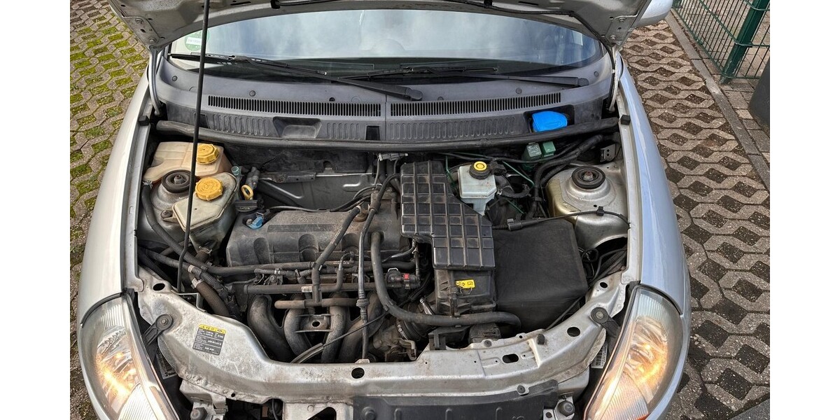 Ford Ka 103.000 km 1.050 &euro; Bergheim 50126