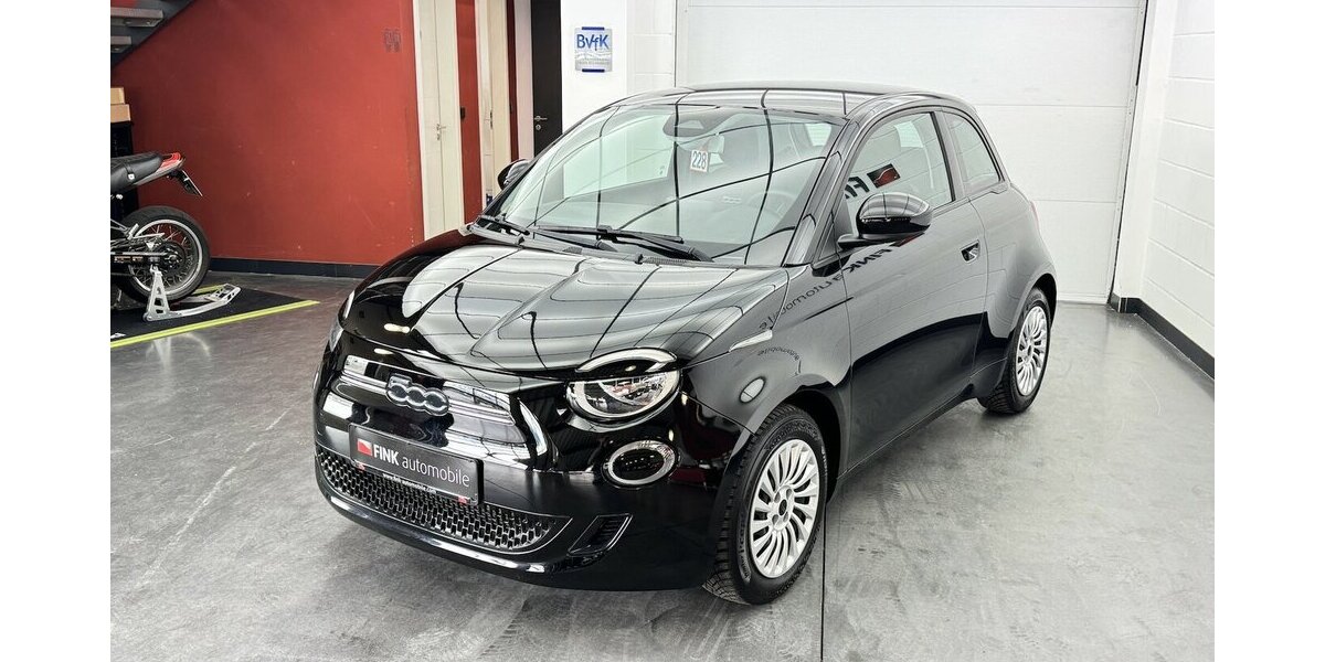 Fiat 500e Action 1.Hand Sitzheizung Carplay 30.200 km 13.990 &euro; Lich 35423