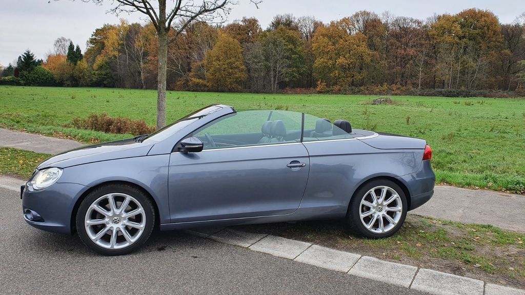 VW Eos 147.000 km 5.900 &euro; Monheim 40789