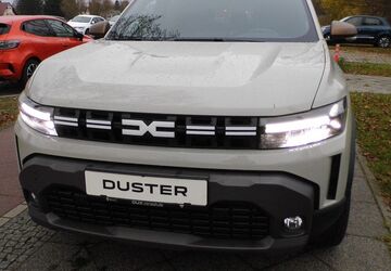 Dacia Duster 27.200 km 25.795 &euro; Berlin 13125