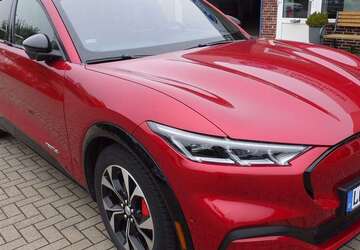 Ford Mustang 47.500 km 38.944 &euro; Dahlenburg 21368