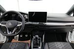 VW Golf VIII Variant 1.5 TSI R-Line LED+KAMERA+ACC 32.787 km 25.900 &euro; Hagenow 19230