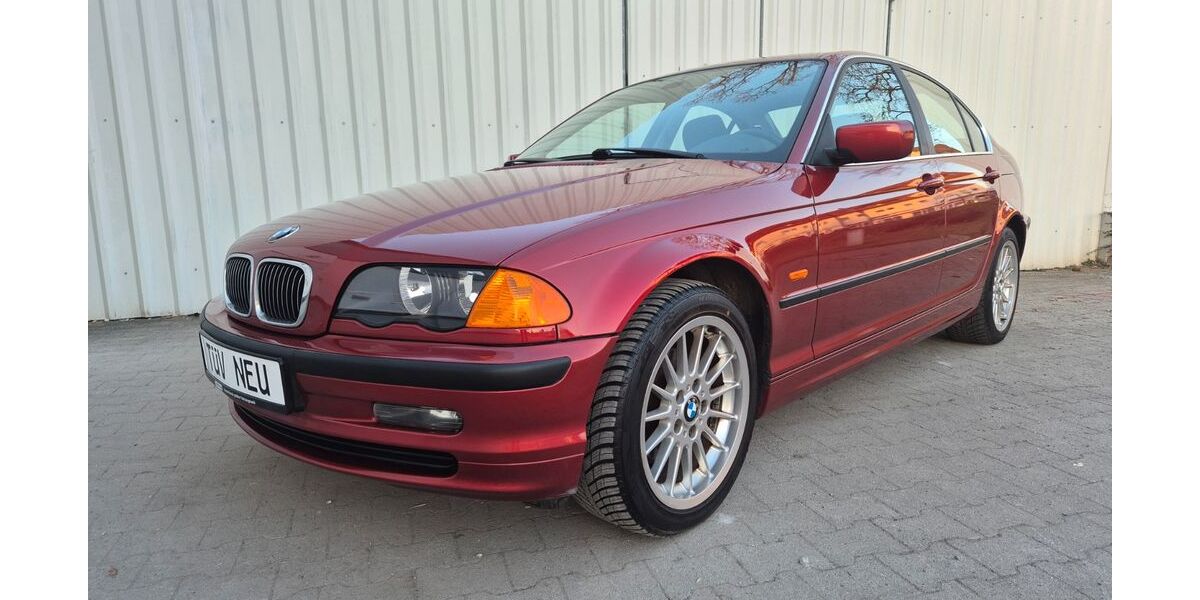 BMW 323 150.000 km 7.999 &euro; Berlin 13125
