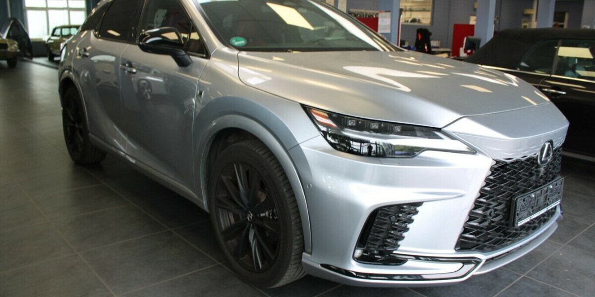 Lexus RX 500H F Sport 9.985 km 59.980 &euro; Euskirchen 53881