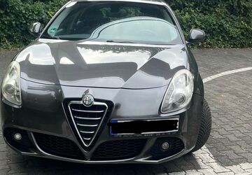 Alfa Romeo Giulietta 213.500 km 3.300 &euro; Neuss 41462