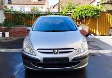 Peugeot 307 174.600 km 1.999 &euro; Erlensee 63526