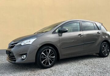 Toyota Verso 75.800 km 14.950 &euro; Dresden 01109
