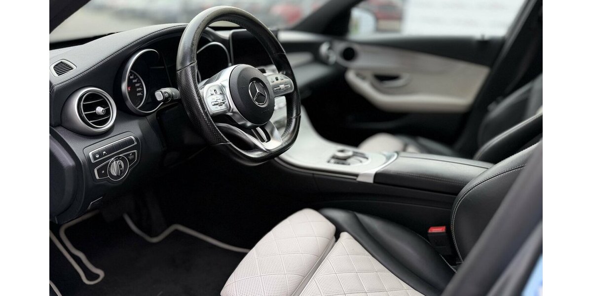 Mercedes-Benz C 220 Designo / AMG / LED / 360° Cam / Allrad 220.000 km 20.990 &euro; Mönchengladbach 41066