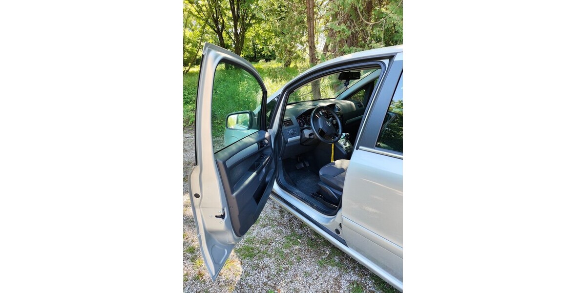 Opel Zafira 173.500 km 6.750 &euro; Dachau 85221