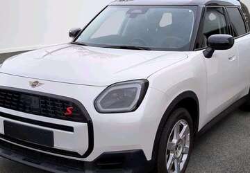 Mini Countryman S All4 2.159 km 38.205 &euro; München 80788