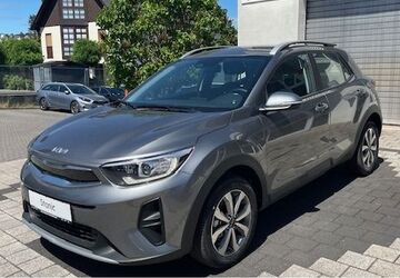 Kia Stonic 2.000 km 20.990 &euro; Wiesbaden 65199