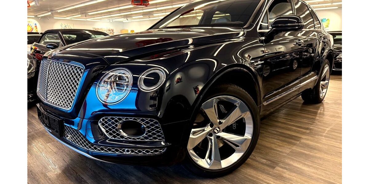Bentley Bentayga 24.867 km 136.800 &euro; Schwalbach 66773