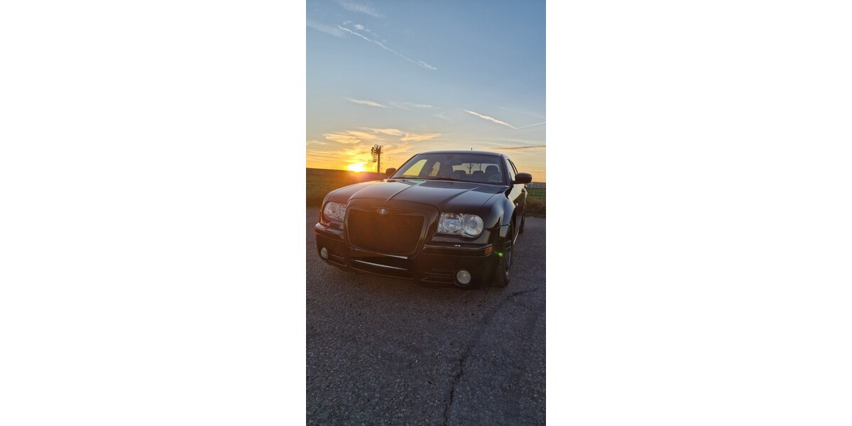 Chrysler 300C 290.000 km 4.550 &euro; Köln 50667