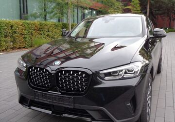 BMW X4 106.000 km 41.300 &euro; Stuttgart 70469