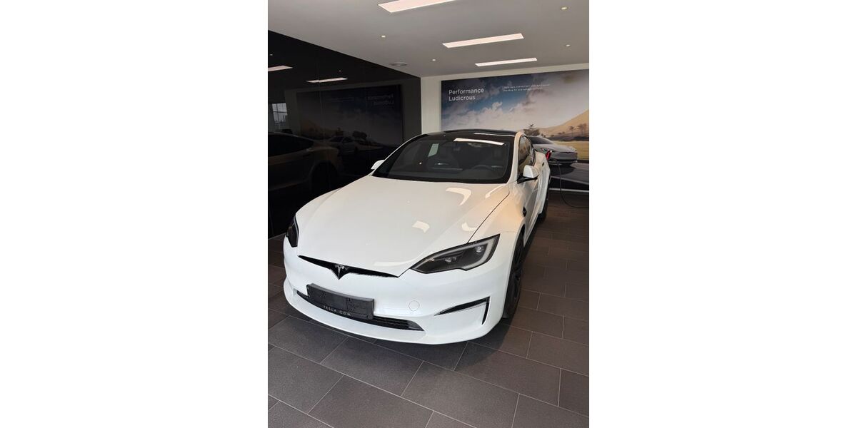 Tesla Model S 26.400 km 93.000 &euro; Lünen 44532