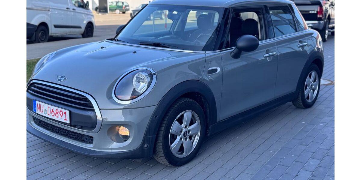 Mini ONE 210.000 km 6.700 &euro; neu-ulm 89231