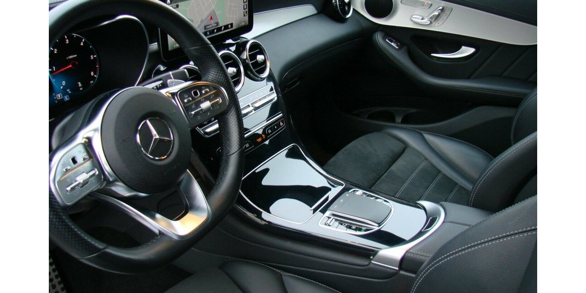 Mercedes-Benz GLC 300 d Coupe AMG 4MATIC Distronic+ Night Paket 120.550 km 39.980 &euro; Falkensee 14612