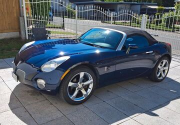 Pontiac Solstice 143.755 km 10.450 &euro; Zeitz 06712