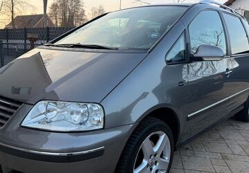 VW Sharan 162.894 km 7.450 &euro; Versmold 33775