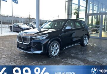 BMW iX1 30.304 km 33.189 &euro; Friedrichshafen 88046