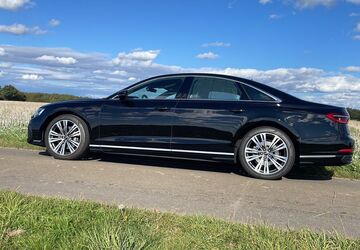 Audi A8 8.000 km 68.680 &euro; Minden 32423