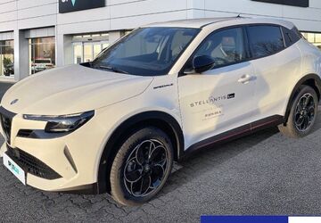 Alfa Romeo Junior 15.000 km 29.780 &euro; Maintal 63477