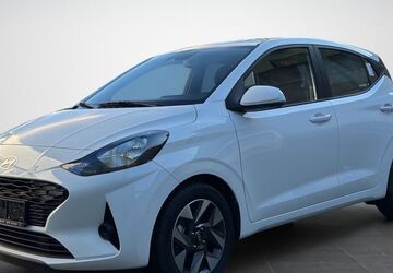 Hyundai i10 8.333 km 16.590 &euro; Wuppertal 42281